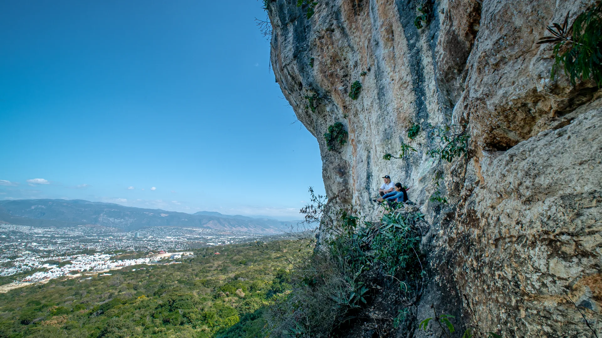 Vista aérea de pared de escalada en Tuxtla Gutiérrez